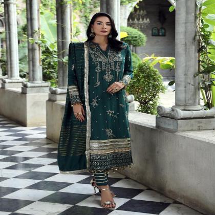 Emerald Green Luxury Suit